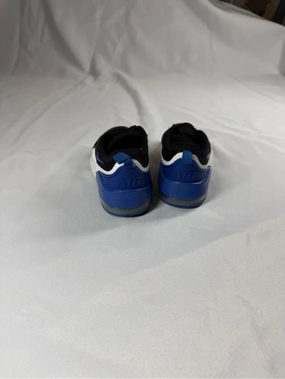 Nike Kids Black and Blue Slip-On Sneakers with White Midsole Size 9C - Picture 4 of 11